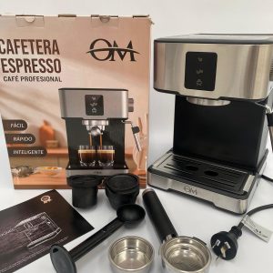 CE – CAFETERA ESPRESSO OM (OM-9707)